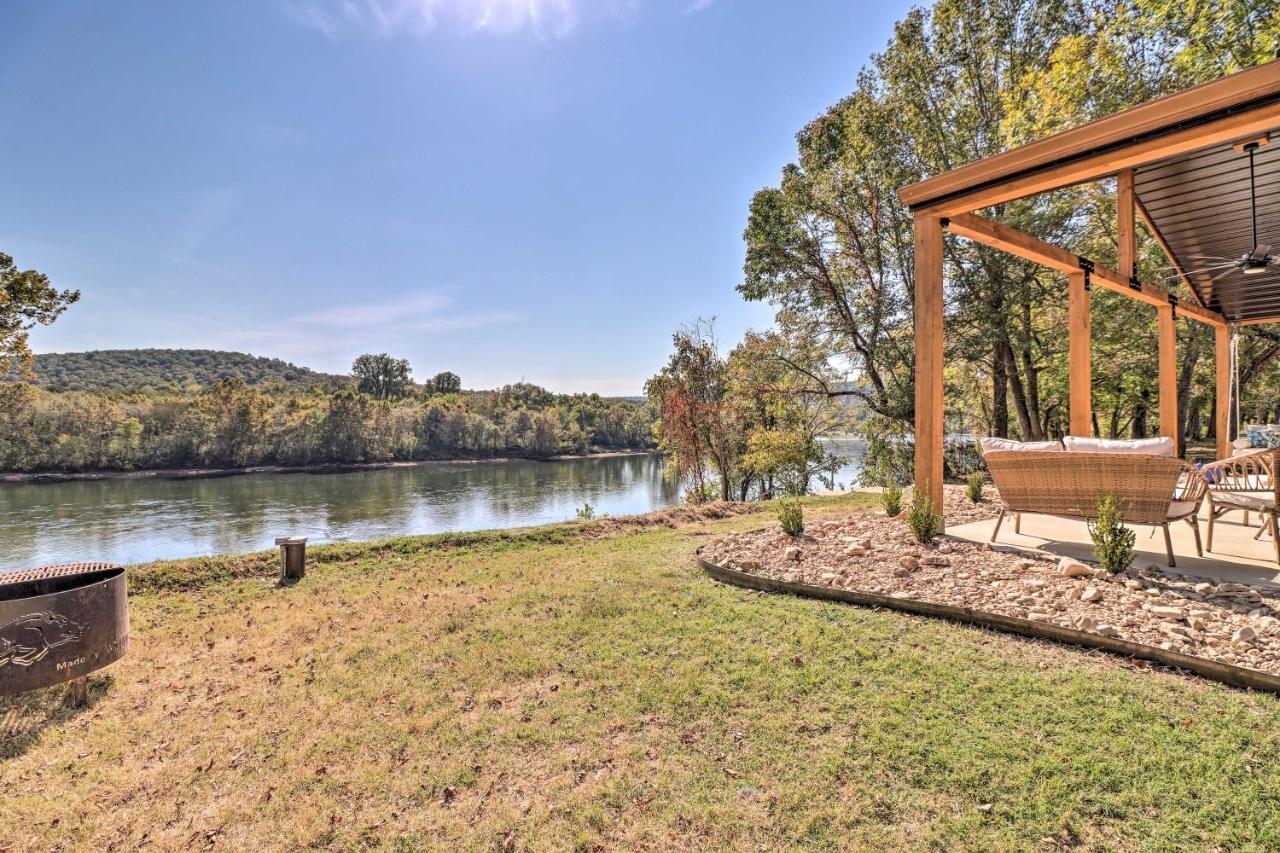 Modern Norfork House With Patio On White River! Luaran gambar